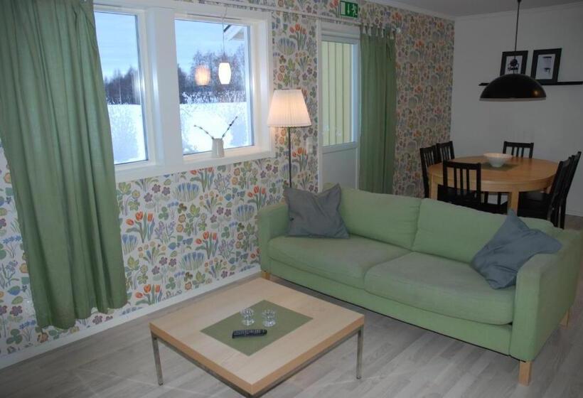 הוסטל Storstrand Kursgård