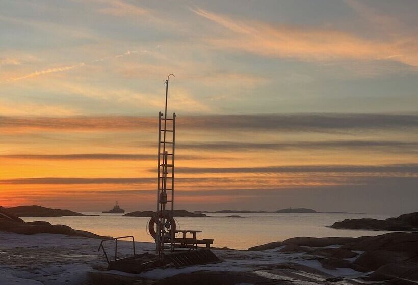 ユースホステル Strandvillan Hotell Och Bed & Breakfast