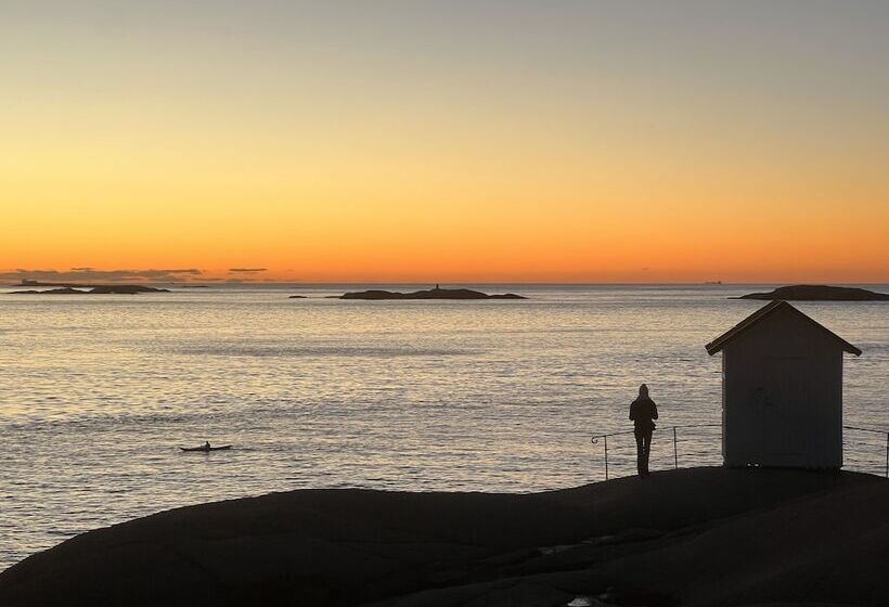 ユースホステル Strandvillan Hotell Och Bed & Breakfast