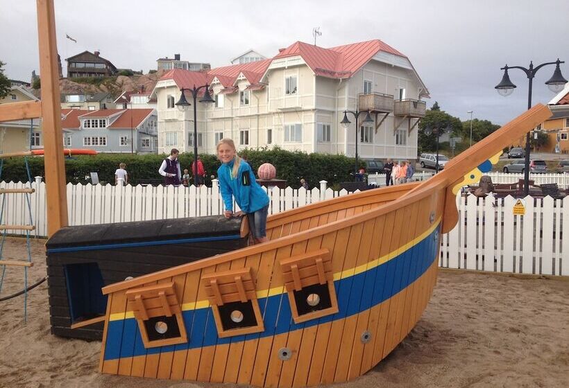 ユースホステル Strandvillan Hotell Och Bed & Breakfast