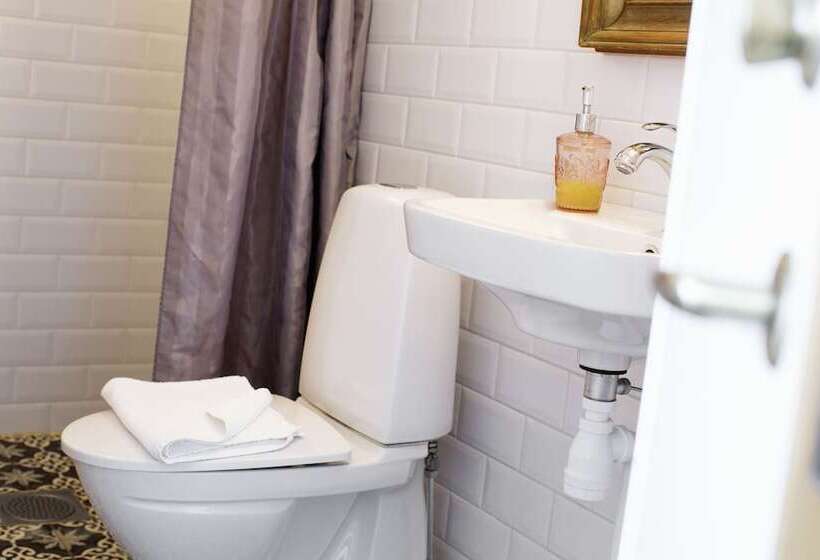 ユースホステル Strandvillan Hotell Och Bed & Breakfast