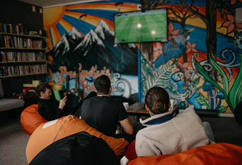 הוסטל The Black Sheep Backpackers