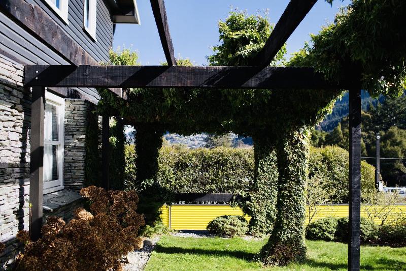 הוסטל The Black Sheep Backpackers