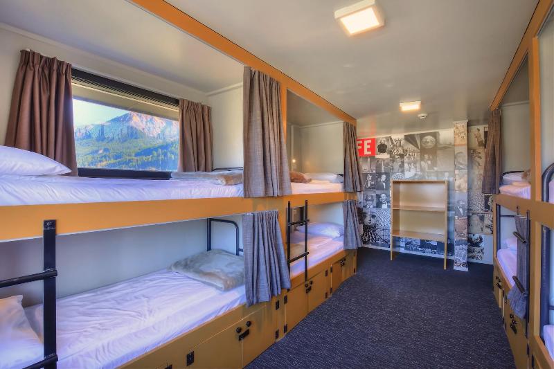 הוסטל The Black Sheep Backpackers