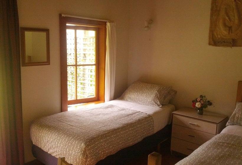 הוסטל The Innlet, Country Apartments And Cottages