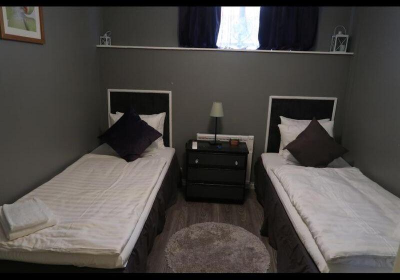 הוסטל Tre Små Rum