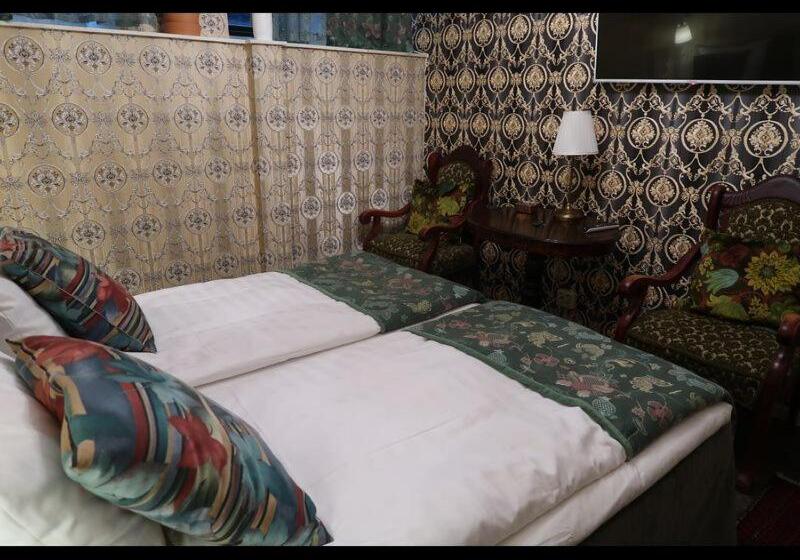 הוסטל Tre Små Rum