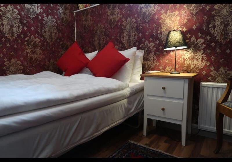 הוסטל Tre Små Rum