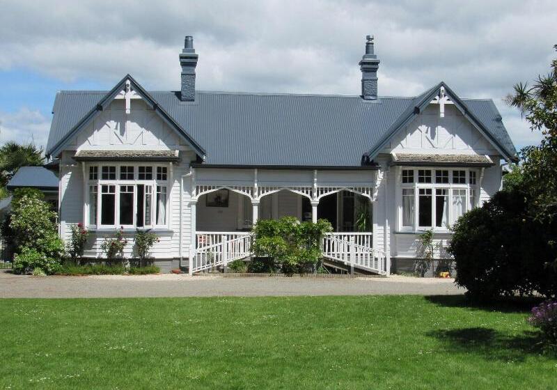 호스텔 White Elephant Accomodation