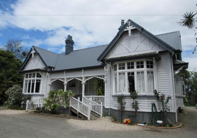 호스텔 White Elephant Accomodation