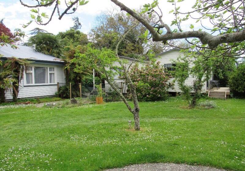 호스텔 White Elephant Accomodation