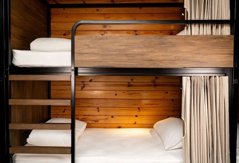 הוסטל Haka House Wanaka