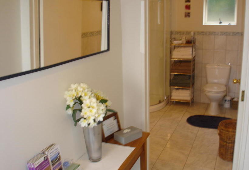 Anton & Mary S Bed & Breakfast