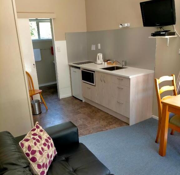 Arthur's Pass Alpine Motel