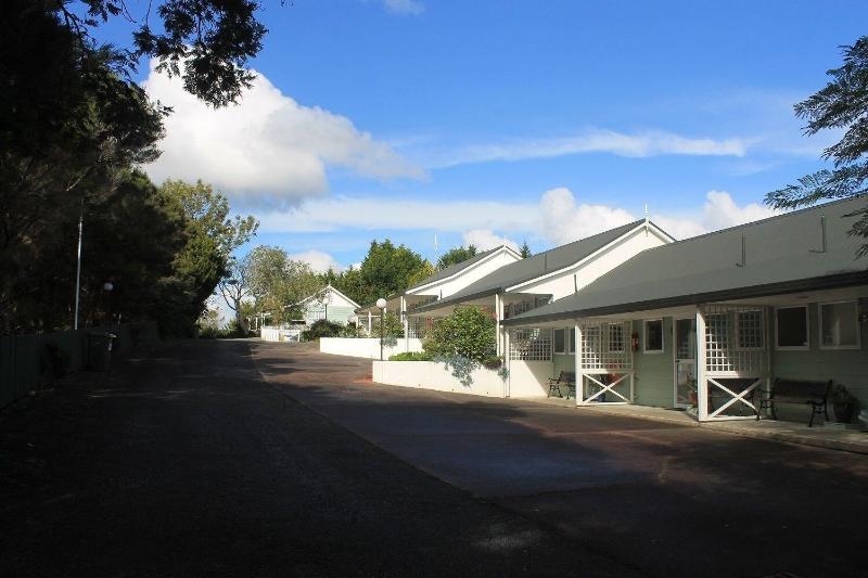 Ash Grove Boutique Motel