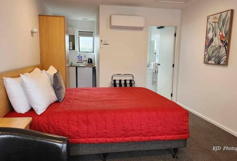 Ashburton's Regency Motel