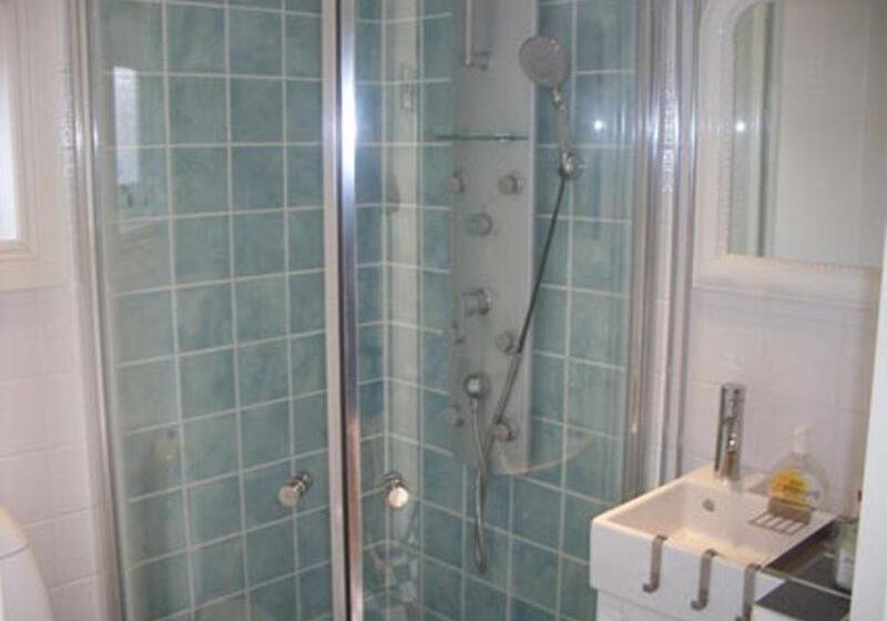 Augustas Bed & Breakfast