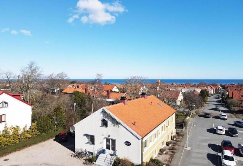 Aurora Bed & Breakfast