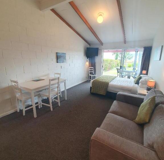 Мотель Baileys At The Beach