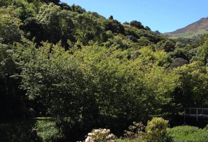 ベッドアンドブレックファースト Blythcliffe