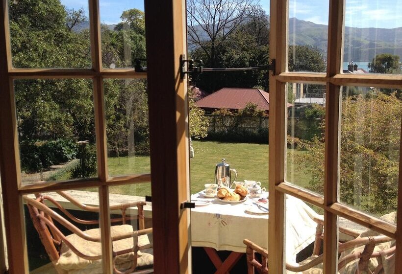 ベッドアンドブレックファースト Blythcliffe