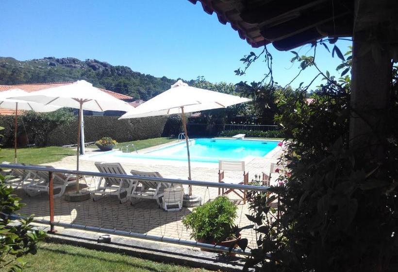 ベッドアンドブレックファースト Casa Paz Do Outeiro