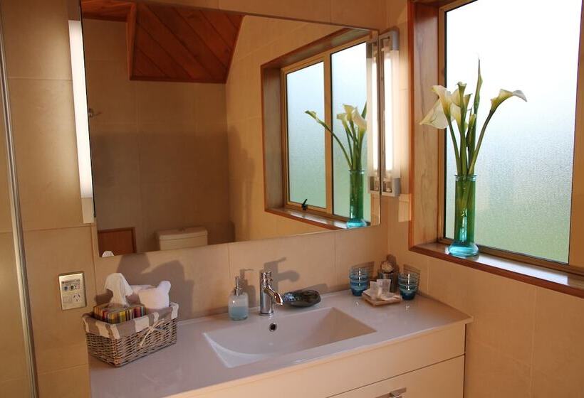 تختخواب و صبحانه Chalet Romantica