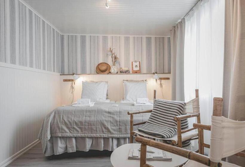 مبيت وإفطار Eco By Strandnära