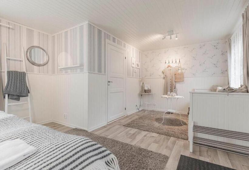 مبيت وإفطار Eco By Strandnära