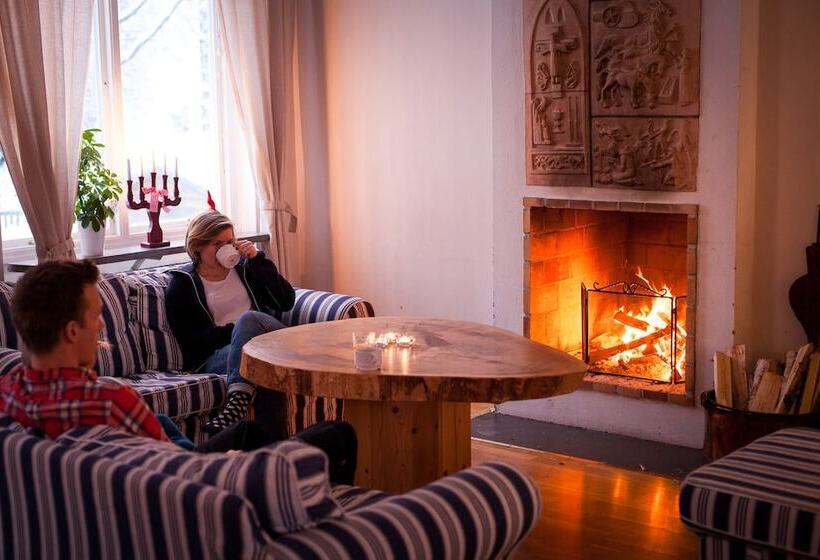 تختخواب و صبحانه Helsingegården