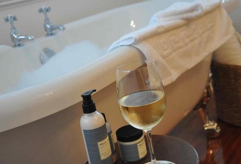 تختخواب و صبحانه Hosking House