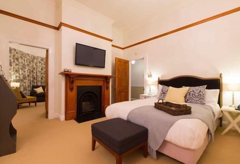 تختخواب و صبحانه Hosking House