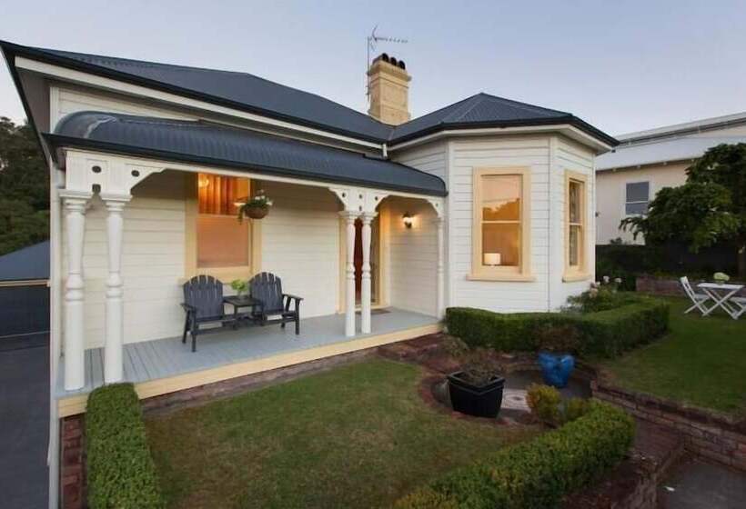 تختخواب و صبحانه Hosking House