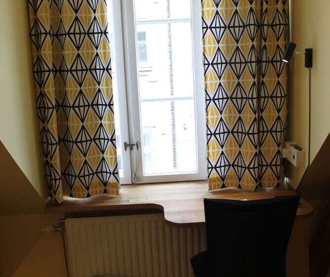 住宿加早餐  Magles Smiley Inn