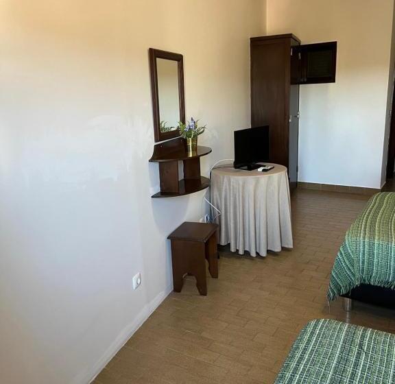 مبيت وإفطار Miradouro Da Serra