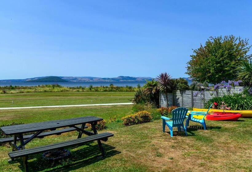 צימר Ngongotaha Lakeside Lodge