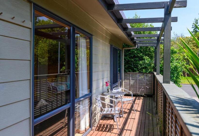 צימר Ngongotaha Lakeside Lodge