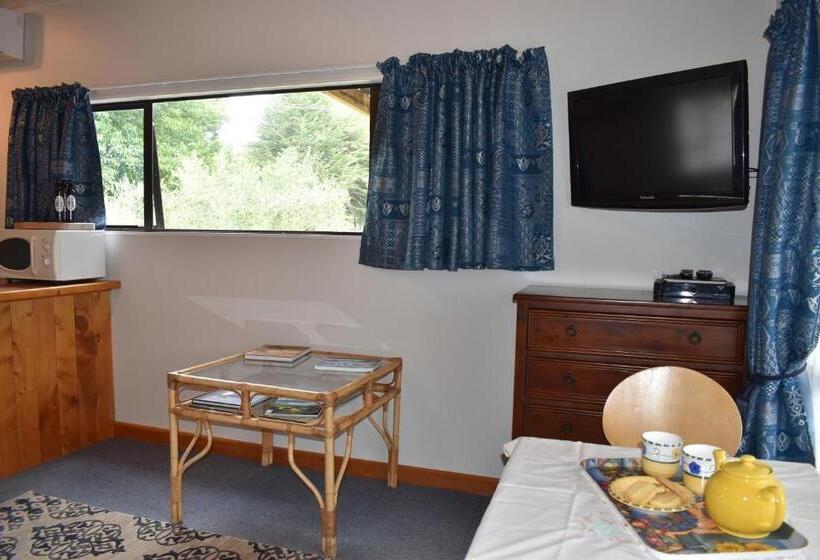 ベッドアンドブレックファースト Olivista