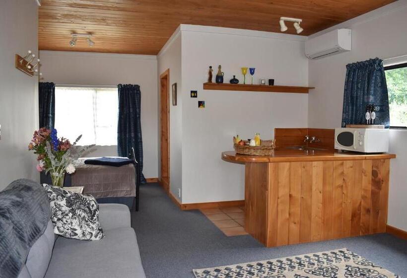 ベッドアンドブレックファースト Olivista