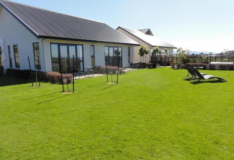 צימר Pine Hill Lodge