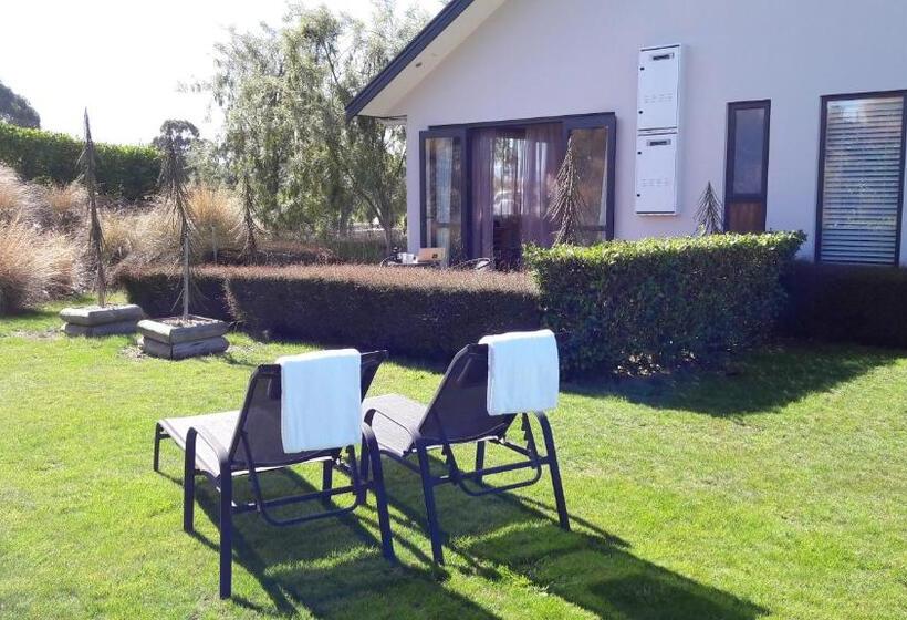 צימר Pine Hill Lodge