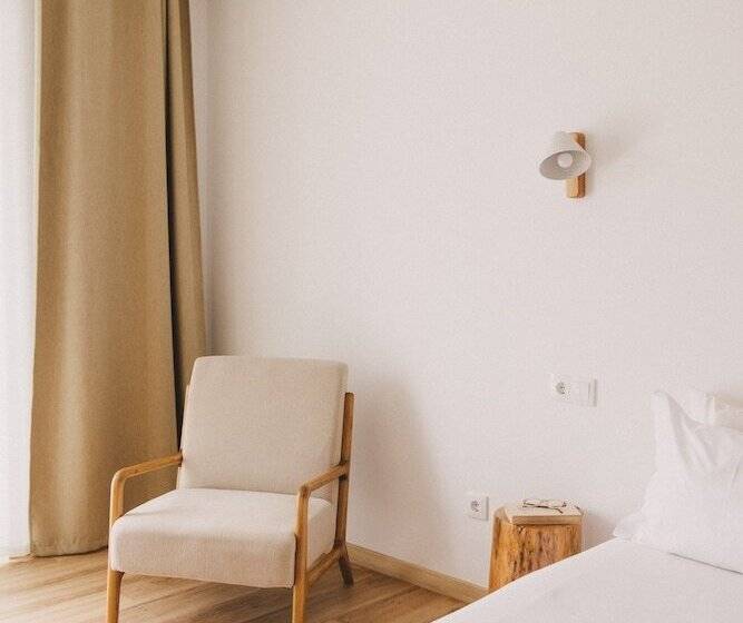 Bed and Breakfast Pure Flor De Esteva