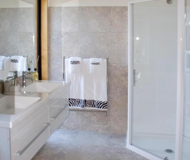 צימר Twin Waters Lodge