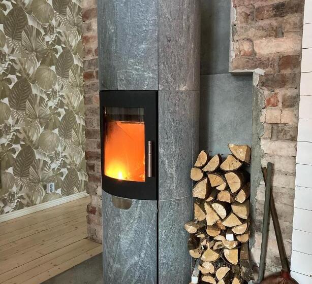 Aamiaismajoitus (B&B) Vintergatans Rum