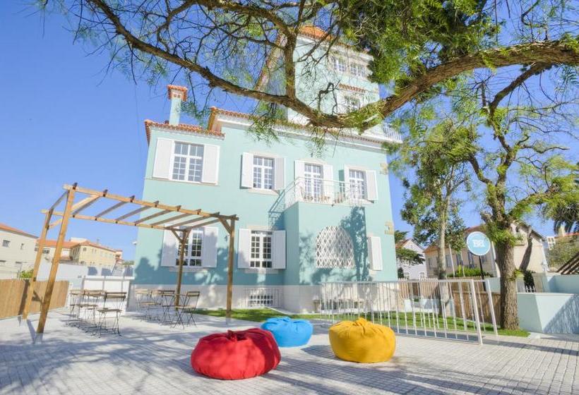 Blue Boutique Hostel & Suites