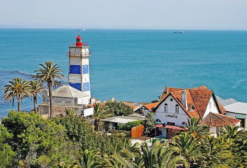 Blue Boutique Hostel & Suites