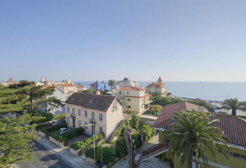 Blue Boutique Hostel & Suites