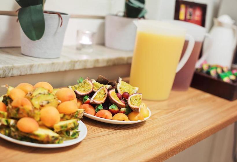 호스텔 Carlstadcity H Boutique Hotell