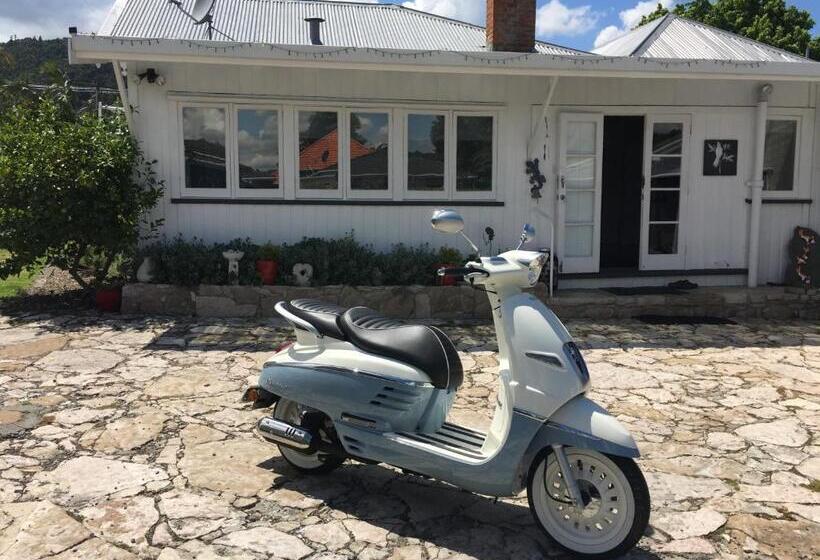 Chelsea House Bed & Breakfast