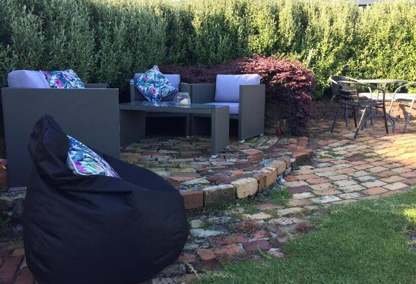 Chelsea House Bed & Breakfast